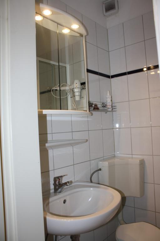Zentrales Apartement เบรเมน ภายนอก รูปภาพ